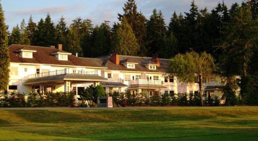 Crown Mansion Boutique Hotel & Villas, Qualicum Beach (BC) | 2022