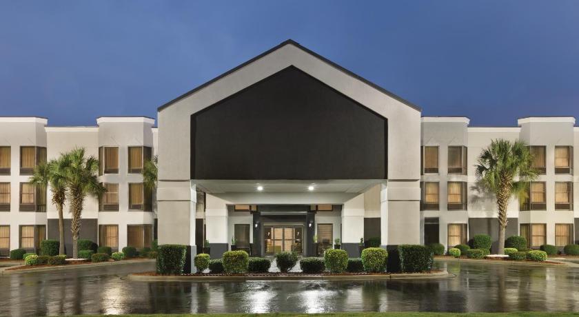 Country Inn & Suites by Radisson, Florence, SC