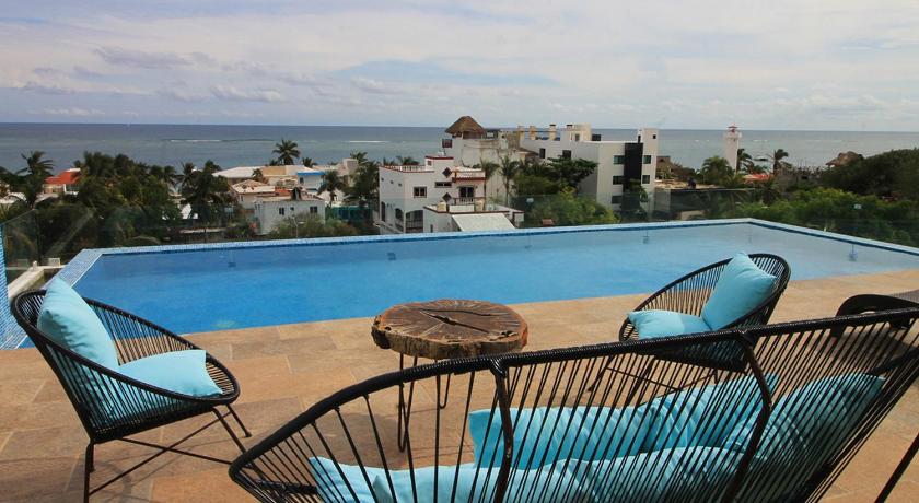 We Hotel Puerto Morelos