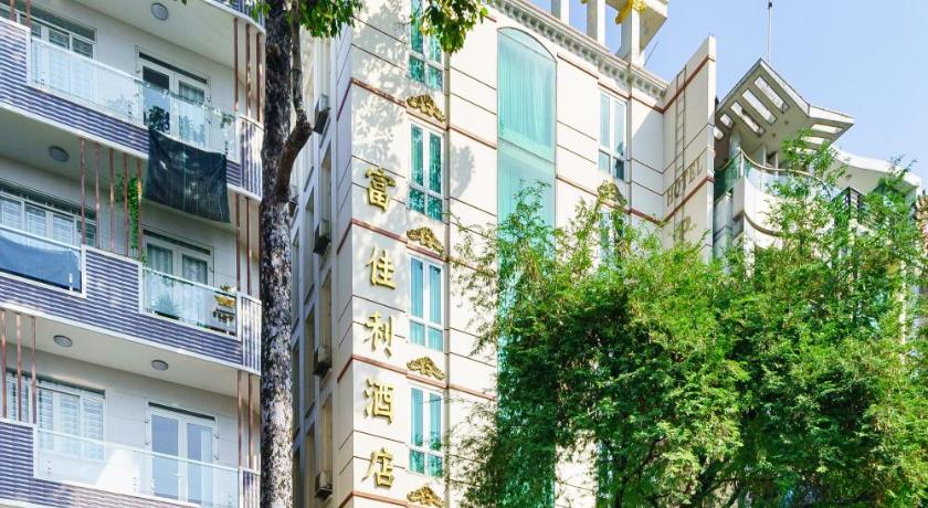 ホーチミン Lam Kinh Hotel 3つ星 ホテル プール