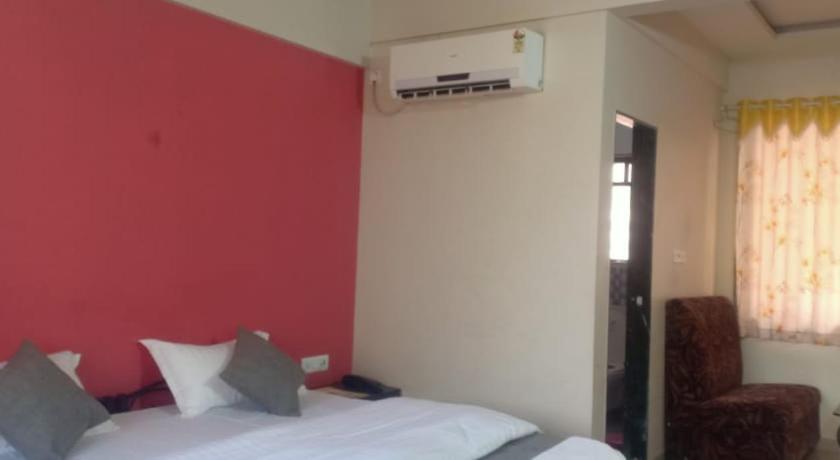 Hotel Rajendra photo