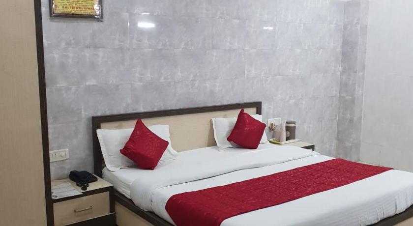 Hotel Raj Tirath Niwas photo