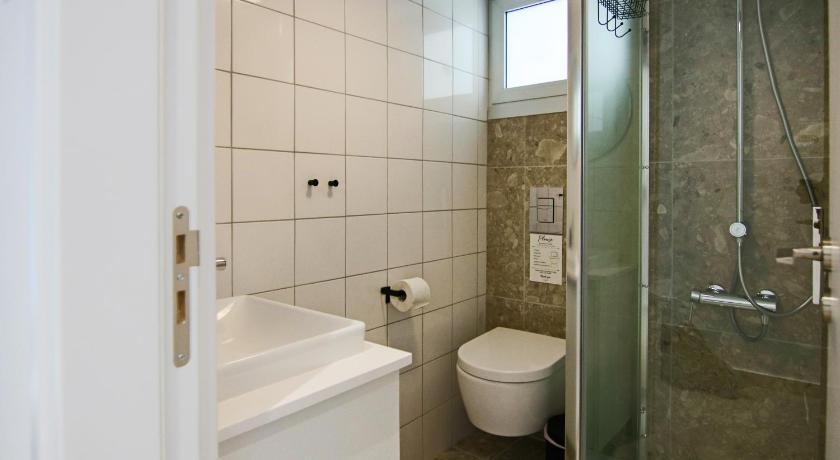 Phaedrus Living: Seaside Luxury Flat Lighthouse 69 photo