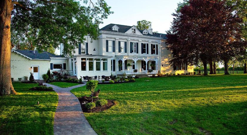 Warsaw (KY) Riverside Inn Bed and Breakfast, Wedding Venue & Events 3-Star Hotel restaurant