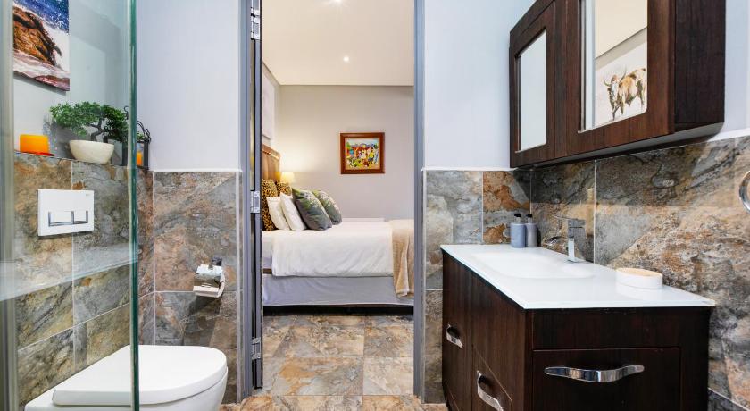 Solar Powered Camps Bay Sea View Apartment photo