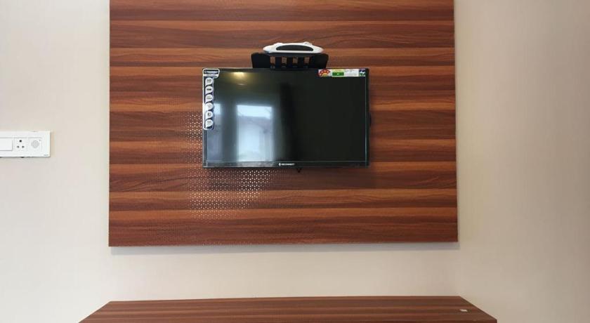Happy Stay Rooms and Cottages - image 14