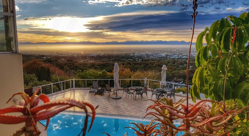 Panorama Guest House — Hotel in Cape Town