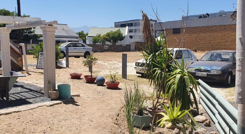 Bedrock Guest Studios — Hotel in Cape Town