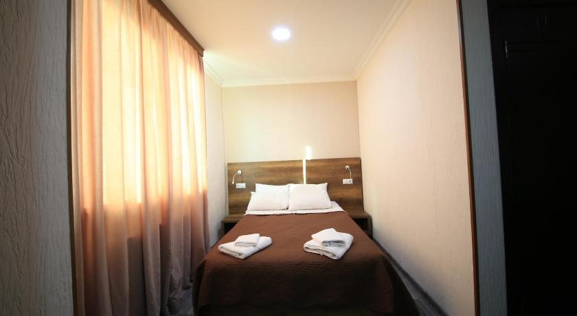 Hotel Tolia photo
