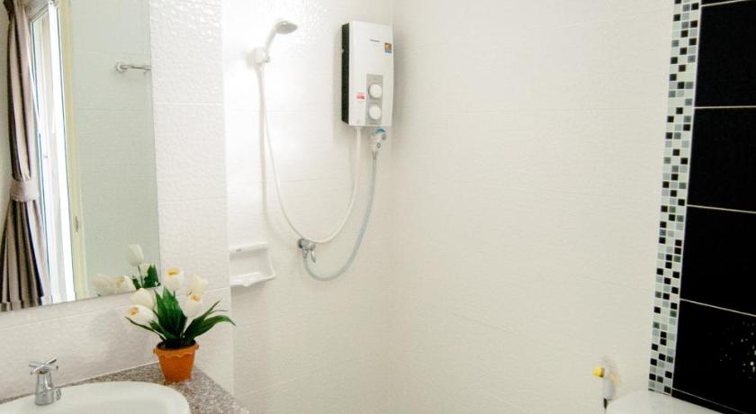 孔敬 วรรณ เพลส Won Place 3星级 酒店 外观