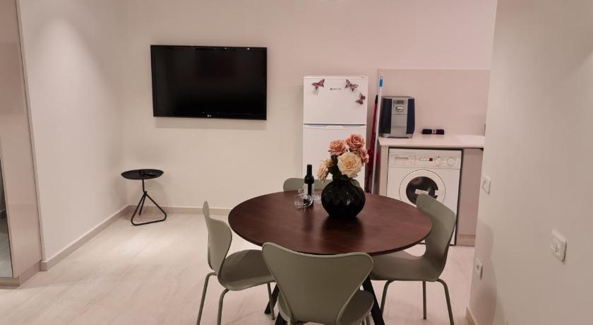 Yuval holidey aprtment eilat — Hotel in Eilat