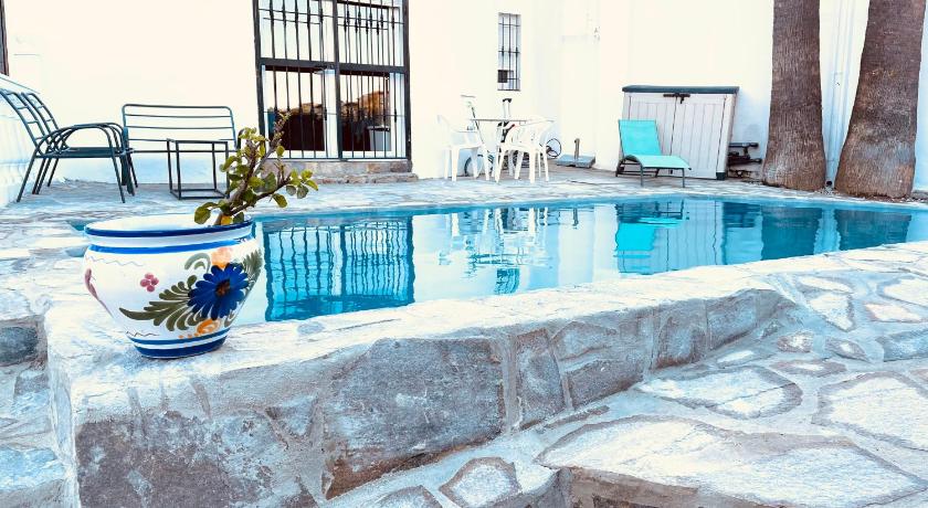 Exclusive New Apartment — Hotel in Benalmadena