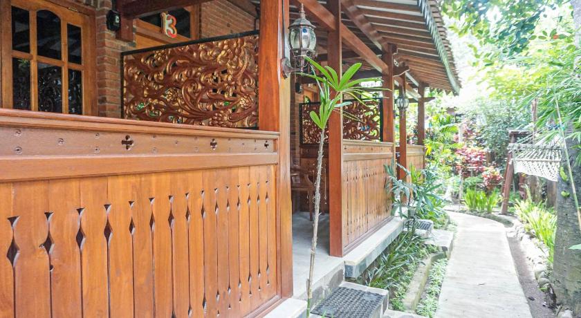 Image of Standard Villa 11