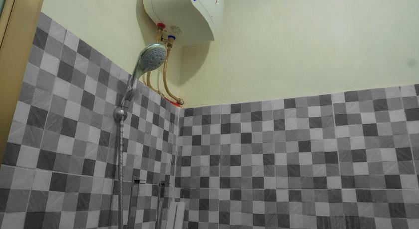 Image of Standard Family Room 14