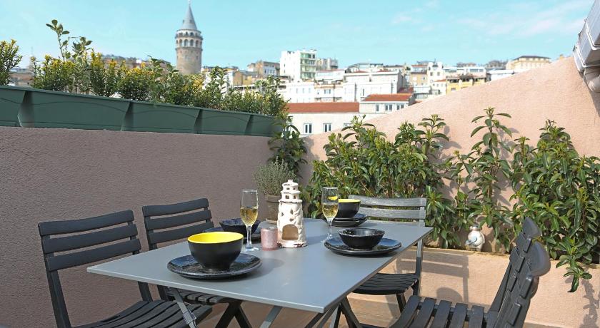 Karakoy VAV Suites photo