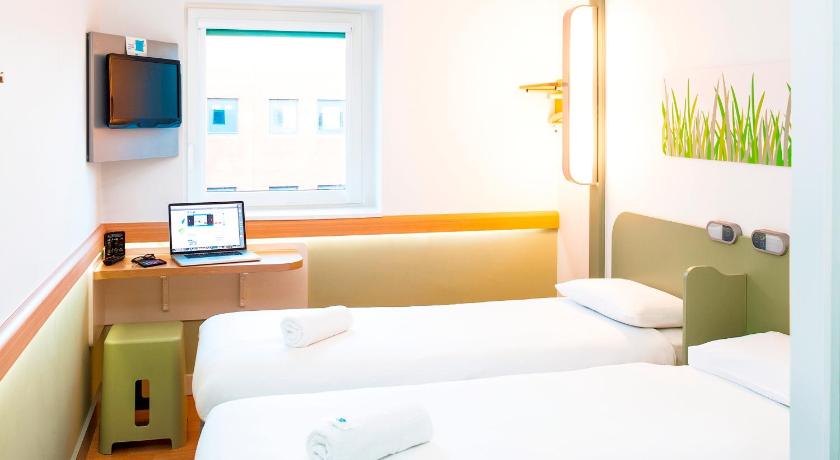 Standard szoba 2 egyszemélyes ággyal (Standard Room with 2 Single Beds) fotója 1