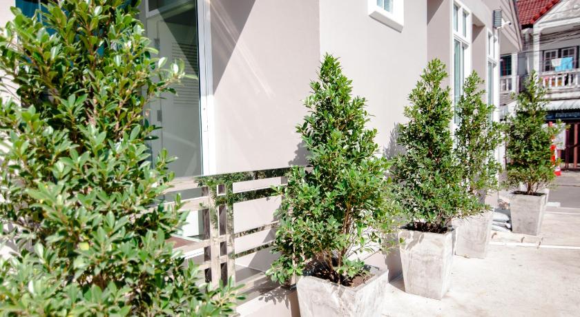 孔敬 วรรณ เพลส Won Place 3星级 酒店 泳池