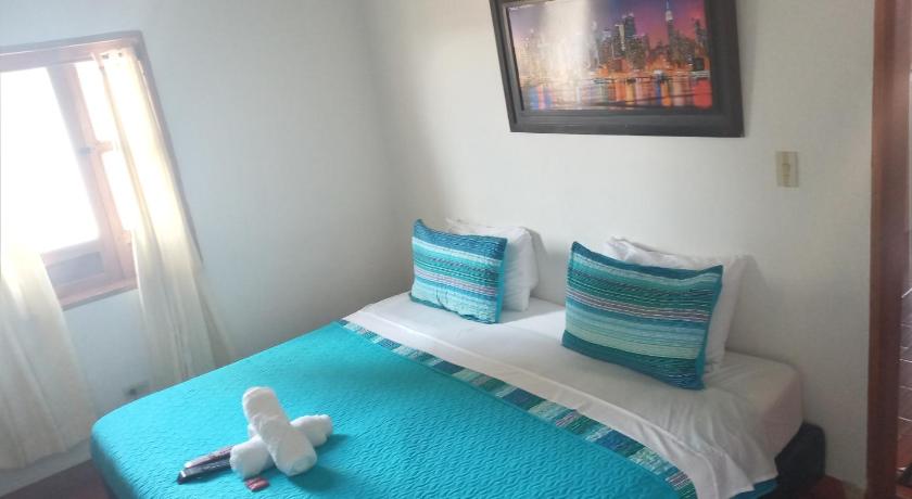 Hostal El Pino — Hotel in Villa De Leyva