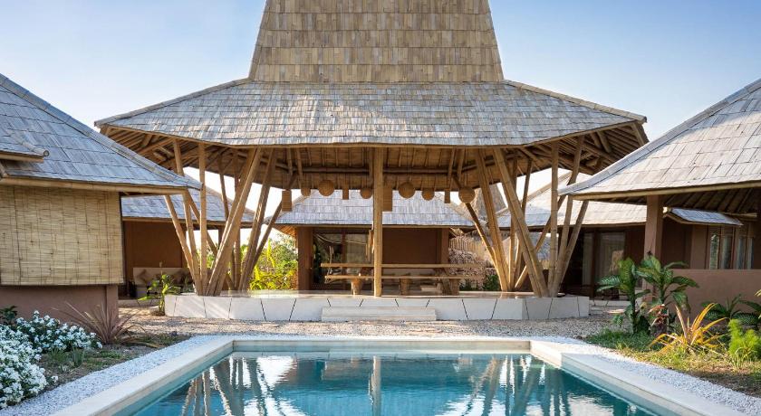 Maringi Sumba by Sumba Hospitality Foundation