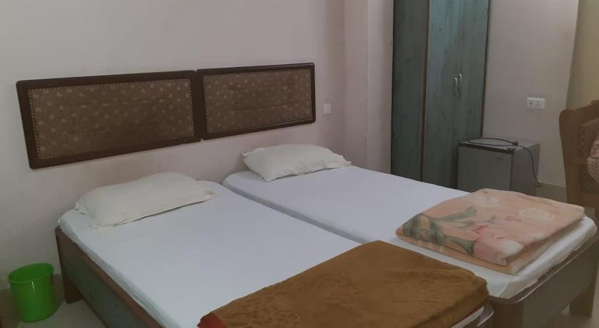 Vamoose Ananda Hotel photo
