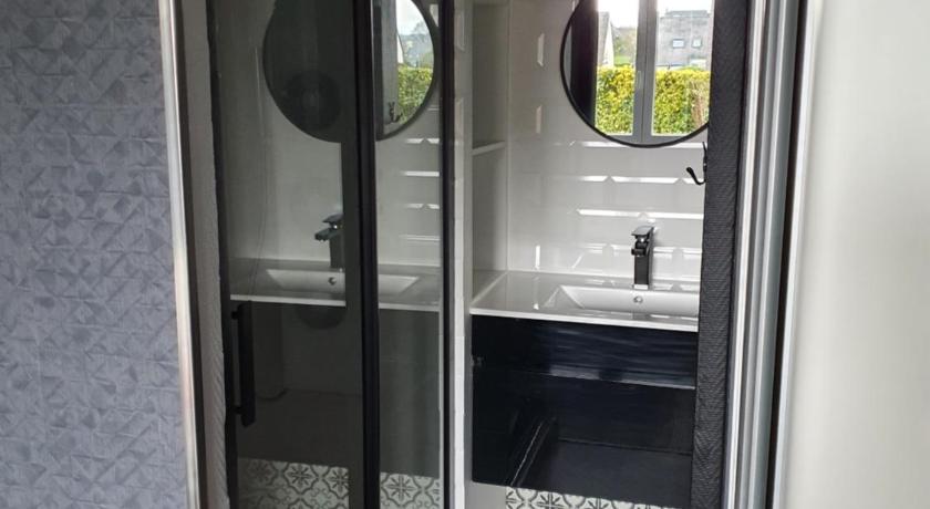 Chambre d hote avec sa SDB privative photo 2