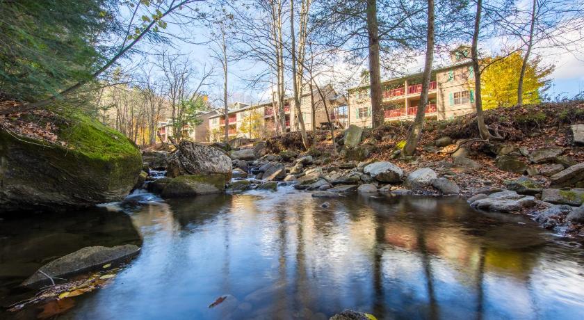 Holiday Inn Club Vacations Oak N' Spruce Resort photo