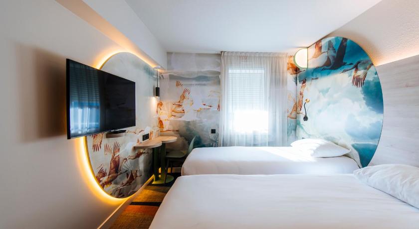 Immagine di Standard Room With Two Single Beds 0