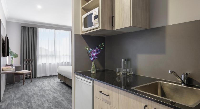 Oaks Sydney North Ryde Suites