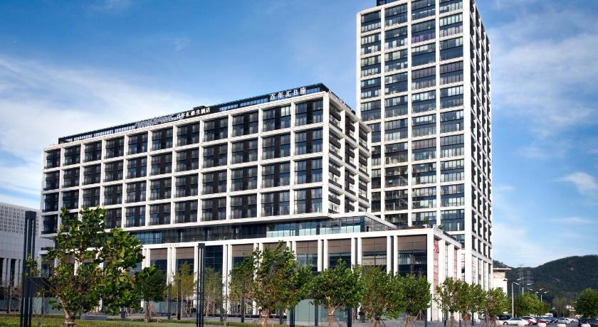 Dalian Howard Johnson Parkland Hotel photo