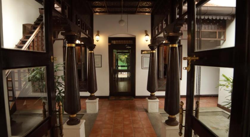 Heritage Methanam Hotel