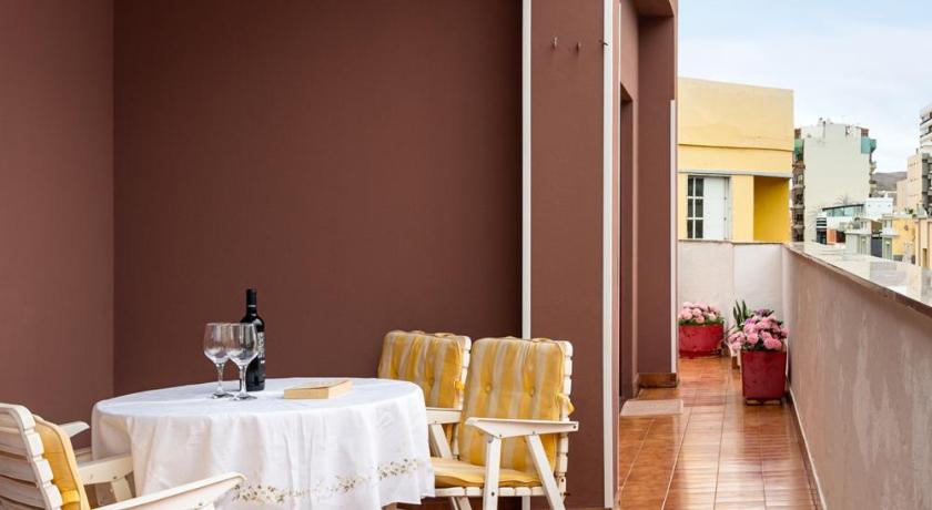 3 bedrooms appartement at Las Palmas de Gran Canaria 600 m away from the beach with city view furnis photo