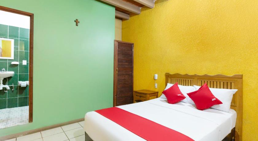 オアハカ Hotel Posada San Rafael 3つ星 ホテル レストラン