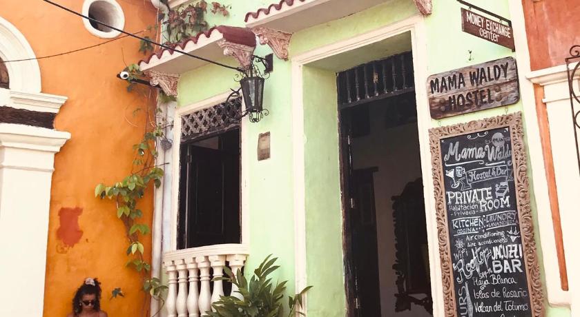 Casa Mama Waldy New — Hotel in Cartagena