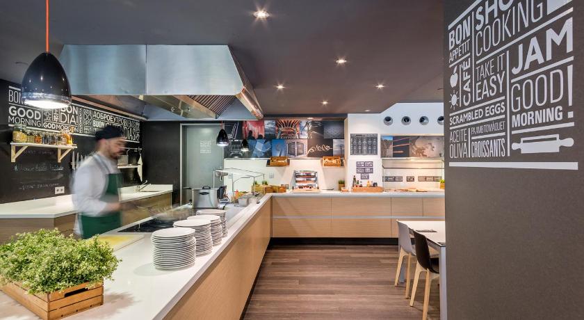 Andante Hotel