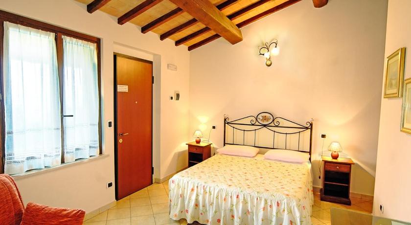 아시시 Villa Bigio 3성급 호텔 스위트룸