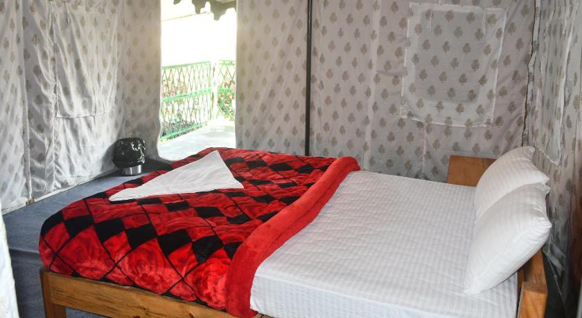 Kodom Bari Retreat, Kaziranga photo