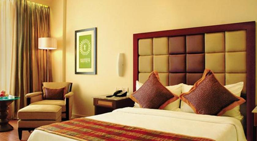 Image of Premium Room Queen Bed 0