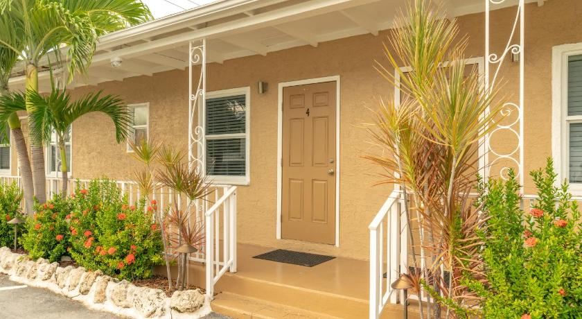 Sun Outdoors Key Largo photo