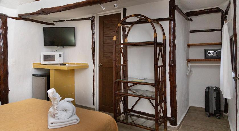 Hotel Amar Inn photo