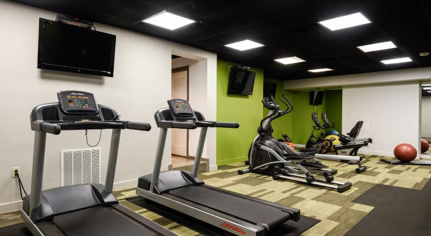 Warm CWE 1BR near BJC by Zencity photo