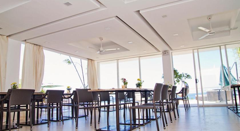 Ocean Suites Bohol Boutique Hotel - image 5