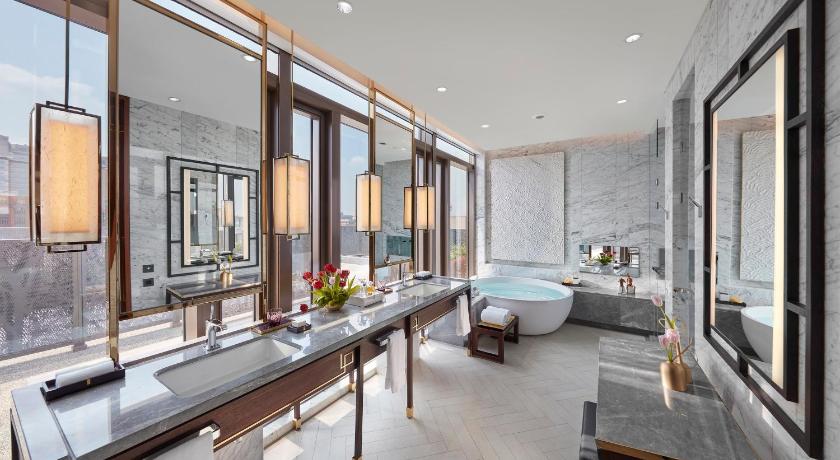 Mandarin Oriental Wangfujing Beijing - image 16