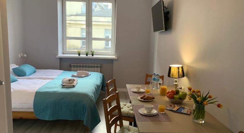 Jasna Hotelik — Hotel in Warsaw
