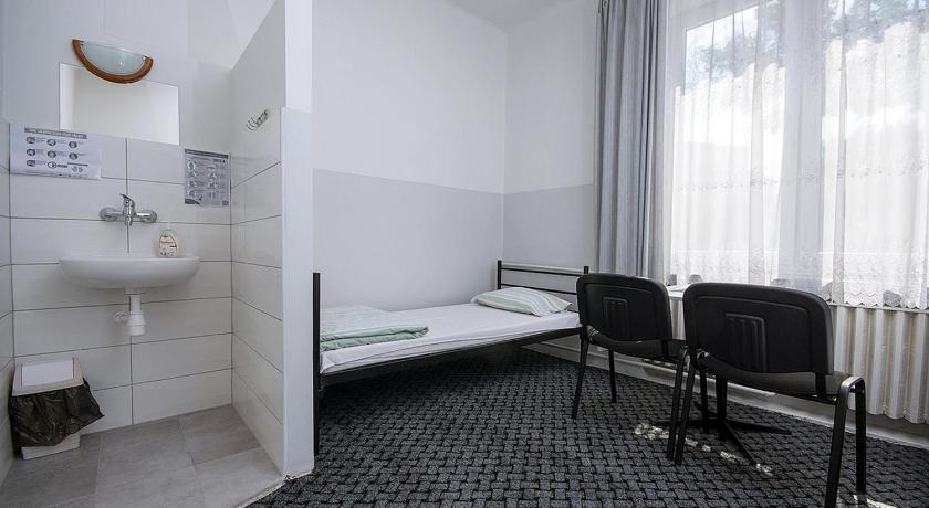 Noclegi PODZAMCZE PTTK