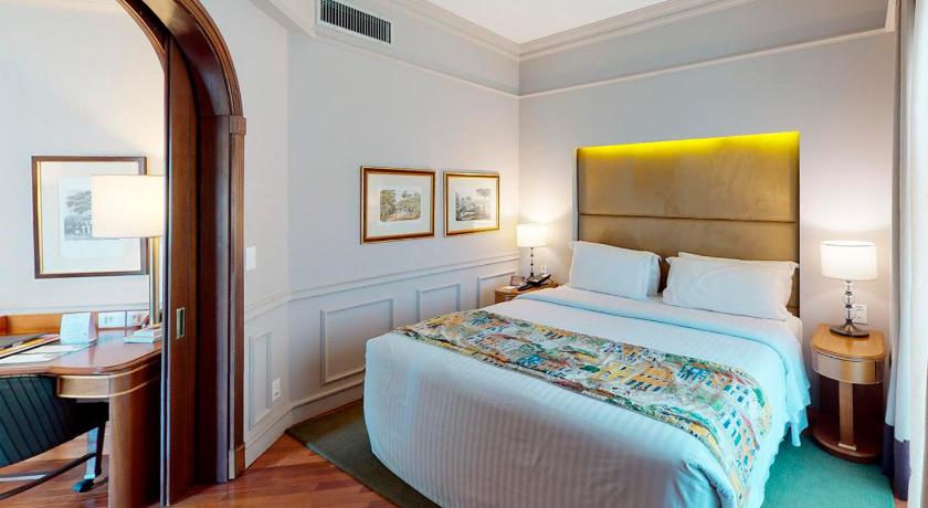 Image of Queen Room 0