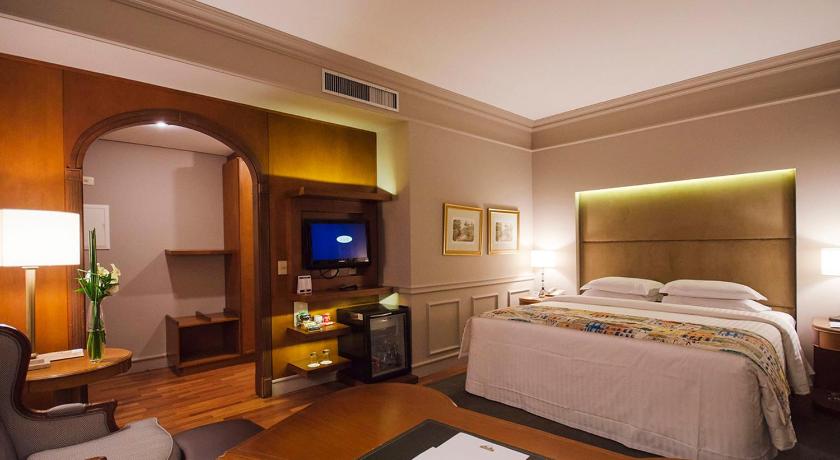 Image of Superior Queen Suite 9