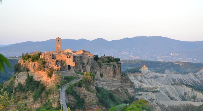 Corte della Maestà Antica Residenza 