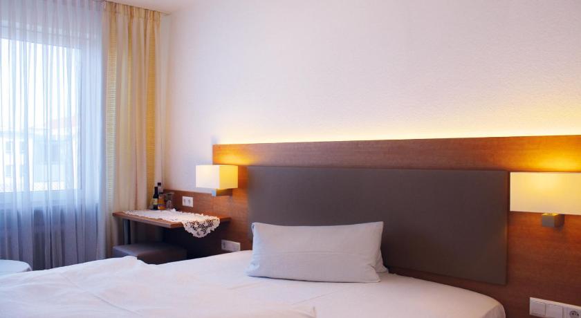 Hotel-Restaurant-Kolb photo
