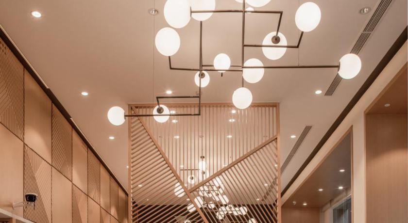 Holiday Inn Express Ningbo City Center photo