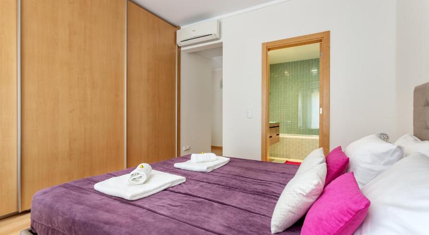 Privilege Apartment Folha de Louro with Rooftop Pool, Village Marina - Olhao photo